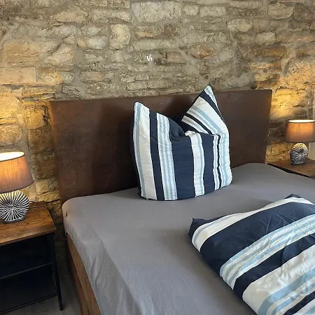 Filmreif, Hollywood Meets Urlaub, Mit Sauna Und Whirlpool * Dahlem (Euskirchen)