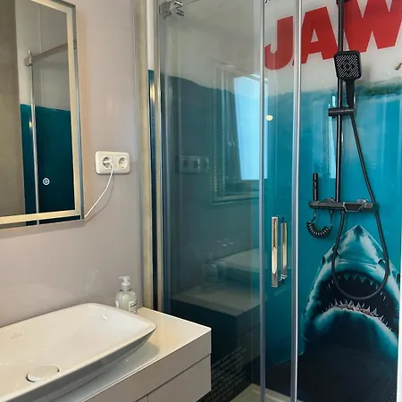 Filmreif, Hollywood Meets Urlaub, Mit Sauna Und Whirlpool *