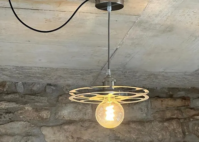 Filmreif, Hollywood Meets Urlaub, Mit Sauna Und Whirlpool * Dahlem (Euskirchen)