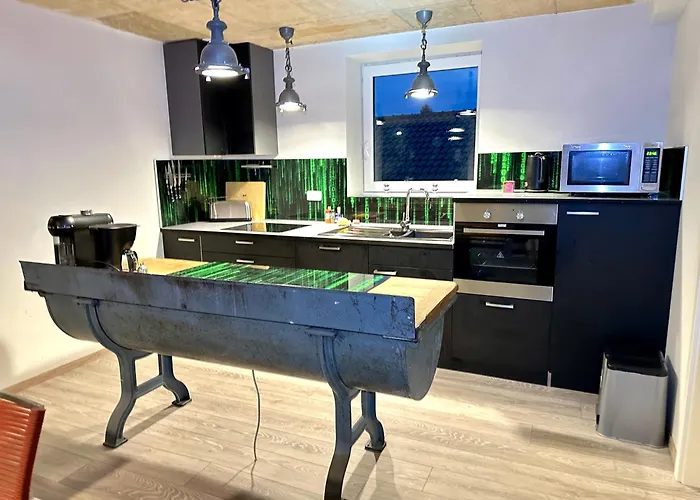 Appartement Filmreif, Hollywood Meets Urlaub, Mit Sauna Und Whirlpool Dahlem (Euskirchen)